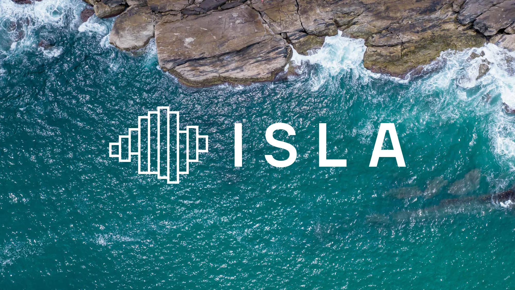 Logotipo da Isla sobre o mar